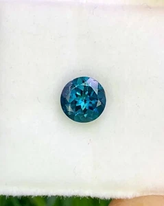 Natürlicher Indicolith Turmalin 0,68 Karat 6x6 mm runde Form facettierter Edelstein - Bild 1 von 7