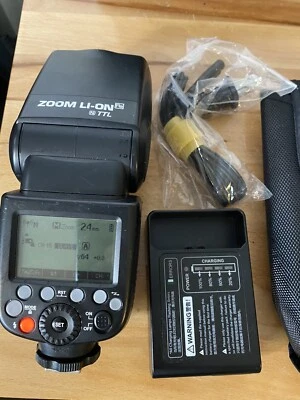 Flashpoint Zoom Li-on TTL R2 On-Camera Flash for NIKON - Image 1 of 3