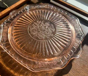 Anchor Hocking MAYFAIR/OPEN ROSE PINK Depression Glass *11" CAKE PLATE W HANDLES - Picture 1 of 4