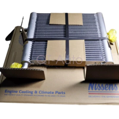 Auxuliary Cooler Radiator LR062670 for Land Rover Range Rover Discovery - Image 1 of 2