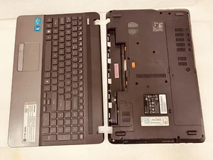 USED Gateway 15.6" NV57H34u Palmrest keyboard w/Touchpad/DVD/IO board/BTM cover - Picture 1 of 10