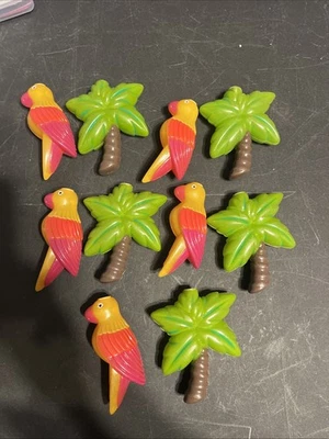 Blow Molds 10 Tropical Light Covers. Parrots & Palm Trees. Tiki, Bar, Rv - Image 1 of 4