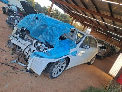 2006 BMW 750 Automatic Transmission OEM 109K Miles - LKQ433990522 - Image 1 of 4