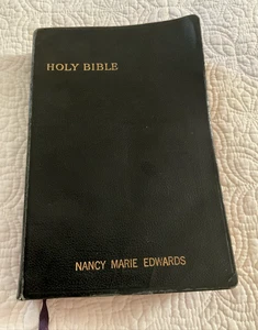 Vtg "Holy Bible" Collins Clear Type Press - Soft Cover - 1940s - Picture 1 of 18