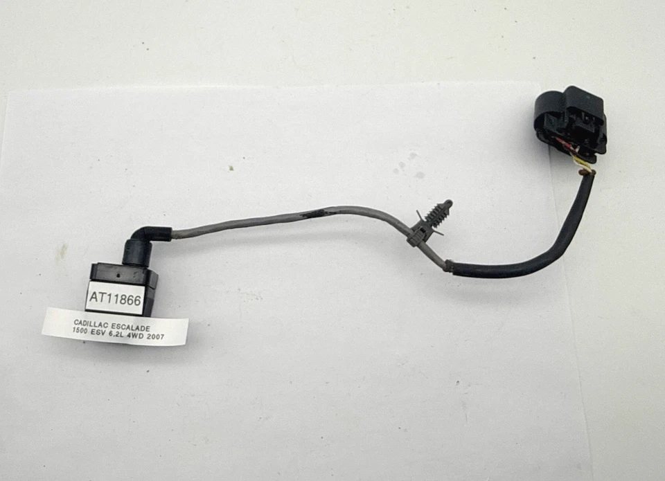 Câmera de backup auxiliar de estacionamento Cadillac Escalade visão traseira suburbana Cadillac Escalade fabricante de equipamento original 07-14 - Imagem 1 de 4