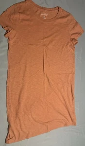 Universal Threads Basic Tee Crew Neck - Picture 1 of 3