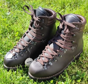 Meindl Perfekt 42 Bergstiefel Wanderschuhe braun zwiegenäht (UK 9) Hanwag - Bild 1 von 4