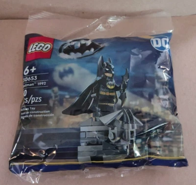 LEGO 30653 -  DC Super Heroes Batman 1992 Minifigure Polybag - Image 1 of 2