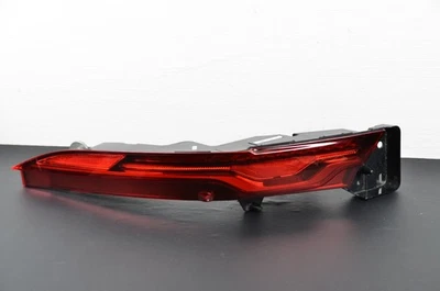 Левый светодиодный задний фонарь 2021 2022 2023 Jaguar F-Type со стороны водителя от оригинального производителя - Изображение 1 из 4