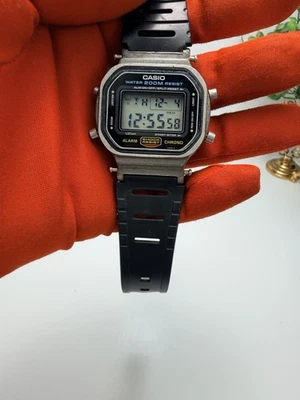 Reloj digital Casio DW-5600 JA Japón vintage resistente a golpes 200M funcionando Foto 1 de 4