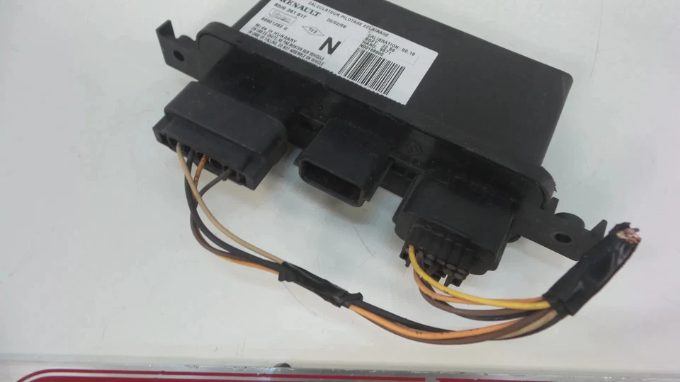 CENTRALINA MODULO PARCHEGGIO Renault Modus/Grand Modus (JP) 2008 8200261817 - Immagine 1 di 1