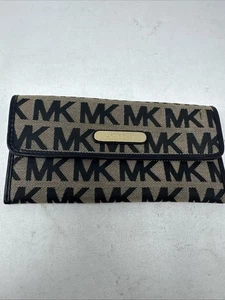 MICHAEL KORS est 1981 Brown Folding Logo Wallet NEW - Picture 1 of 3