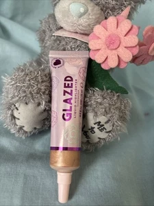 I ❤️ Revolution Glazed Liquid Highlighter Shade Sugar Blaze New - Picture 1 of 2
