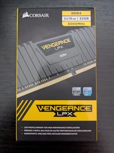Moduli RAM Corsair Vengeance LPX 32 GB (2x16GB) DDR4 CMK32GX4M2B3000C15 - Foto 1 di 2