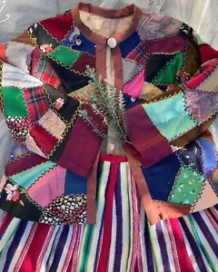 Vintage 1930s Silk Satin Crazy Quilt Bell Sleeve Cropped Jacket Patchwork 1940s - Picture 1 of 9