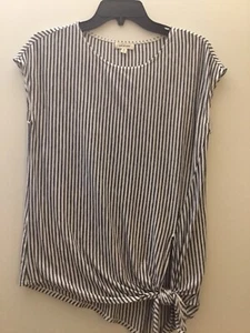 Max Studio Women Blue White Stripe Sleeveless Top XS.  Tied Bottom.(e) - Picture 1 of 2