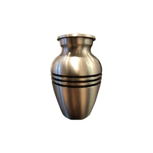 Classic Pewter Small Funeral Urn For Cremation Ashes UK (Pewter) - Picture 1 of 4