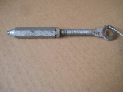 Ford Clutch Release Lower Rod. !956 F-100. Foto 1 de 4