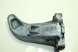 Engine Mount Engine Hoist Right 6152231404 Mercedes-Benz/8 W114 W115 - Picture 1 of 3