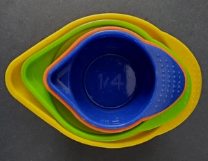 Silicone Measuring Cup Set Collapsable for Storage Lightweight Colorful - Picture 1 of 5