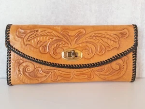 Vintage 1970's Tooled Leather Wallet Clutch - Picture 1 of 3