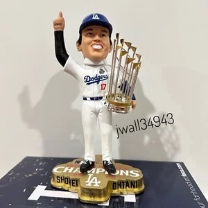 Shohei Ohtani Fanatics 2024 Campeones de la Serie Mundial Bobblehead FOCO #156/2024 - Imagen 1 de 8