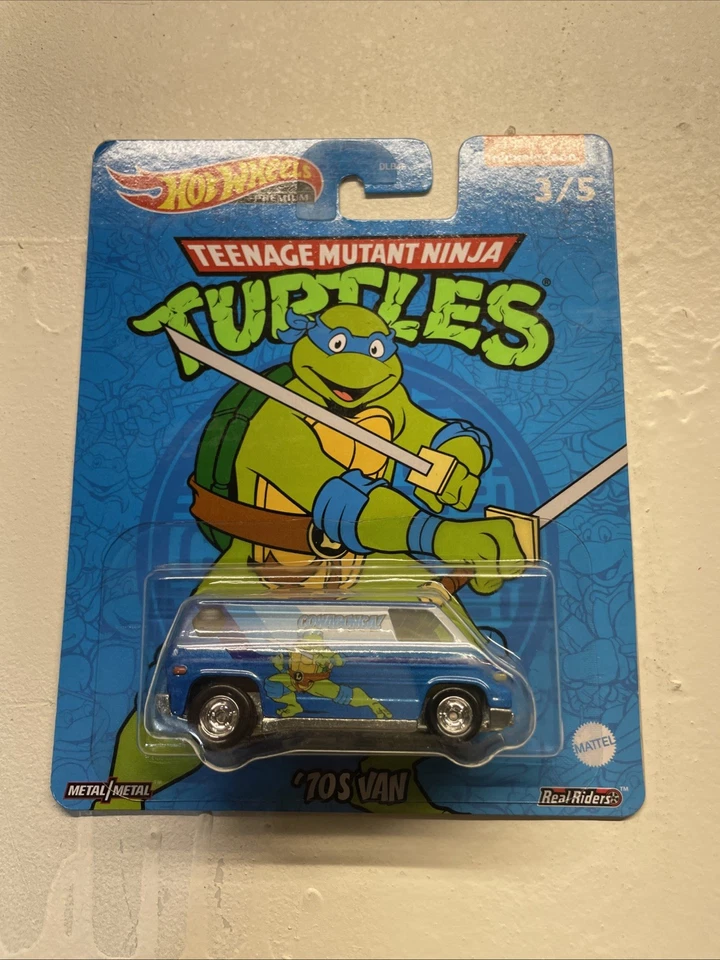 Hot Wheels Premium Teenage Mutant Ninja Turtles Azul Cowabunga Años 70 VAN Leonardo Foto 1 de 3