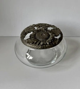 1994 SEAGULL ETAIN PEWTER CANADA CLEAR GLASS POTPOURRI TRINKET DISH SUNFLOWERS - Imagen 1 de 12