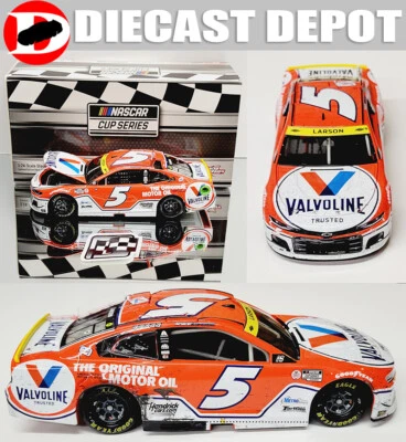 KYLE LARSON 2021 BRISTOL WIN RACED VERSION VALVOLINE 1/24 ACTION  - Image 1 of 4
