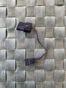 Lüfter Adapter PC Strom Lüfterkabel 4 Pin auf Molex 12V - Bild 1 von 2