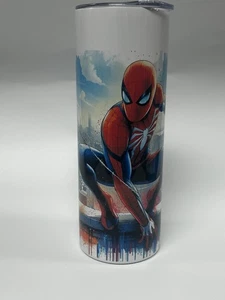 Spider-Man 20 Oz Sumblimationsbecher Edelstahl isoliert mit Deckel & Strohhalm - Bild 1 von 4