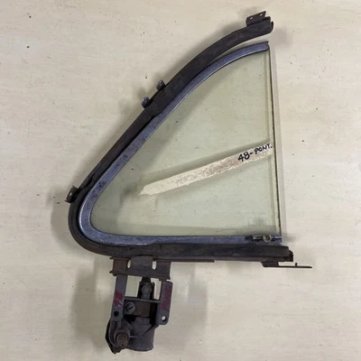 1946 - 1948 Pontiac Chevrolet вентиляционная оконная рама в сборе правая сторона с регулятором - Изображение 1 из 4
