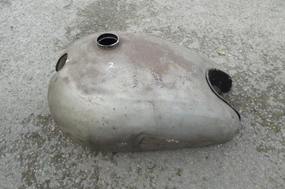 TANQUE DE COMBUSTIBLE GEMELOS INCOMPARABLES G12 CSR G15 M31 PUEDE ADAPTARSE AJS 2 Foto 1 de 4