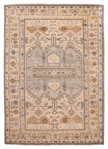 Vintage Hand-Knotted Area Rug 8'9" x 12'0" Traditional Wool Carpet - Picture 1 of 9