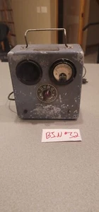 T And H Analyzer Model 100 T&H Manufacturing Co. Vintage meter steampunk - Picture 1 of 10