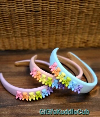 Diadema/accesorios para el cabello para niñas acolchado de cuero sintético acolchado de oso pastel para mujeres Foto 1 de 4
