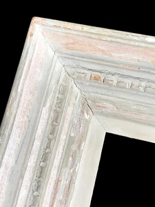 Antique Weathered White Wash Picture Frame 20th Century - Picture 1 of 7