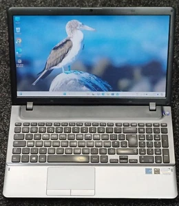 SSD 15,6 POLLICI SAMSUNG 350V CORE I3 8GB 128GB WIN 11 PRO - Foto 1 di 15