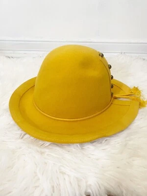 Vintage Mr. John Classic 100% Mustard Wool Mouchoir Melange Felt Cloche Hat - Image 1 of 4