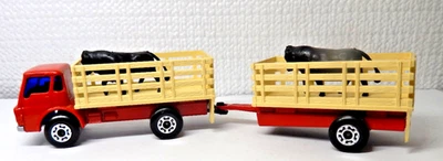 {Camión Dodge Matchbox Superfast No.71 1976 con 2 remolque de ganado Foto 1 de 2