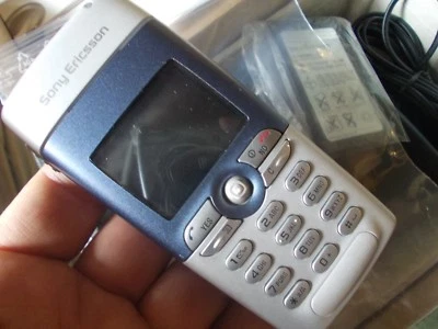 TELEFONO CELLULARE SONY  ERICSSON  T310  NUOVO  ORIGINALE  - Immagine 1 di 4