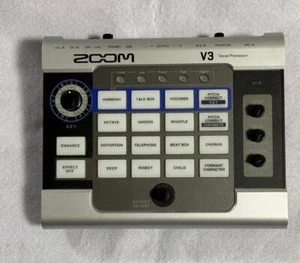 ZOOM V3 Vocal Processor Multi-Effect Voice Changer with Voice Effects - Picture 1 of 2