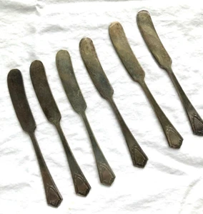 6 cuchillos de mantequilla antiguos R&B Jewell placa de plata 1916 mango plano, 5 3/4" - Imagen 1 de 4