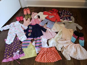 Unsere Generation Kleidung Set Kleider Pyjama Ballerina Schuhe Overalls 20+ Stück - Bild 1 von 10