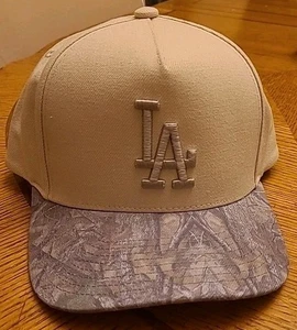 Nuovo LA CAPPELLO CREAM CAMO - Foto 1 di 6