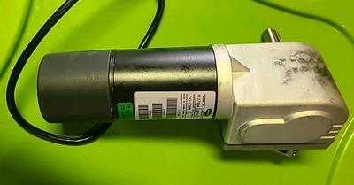 SILLA MOVILIDAD INVACARE PRONTO M51 & MORE MOTOR ACCIONAMIENTO LATERAL DERECHO 1127394 NUEVA Foto 1 de 4