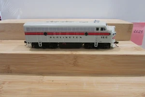 Ho Scale Bachmann Plus EMD F7A Diesel Locomotive Burlington #165 Lot#5155 - Picture 1 of 6