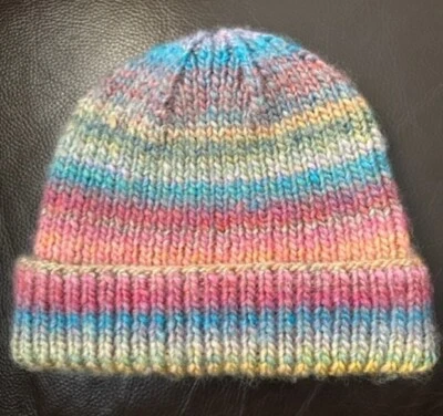 FA022 KNITTING PATTERN EASY KNIT RIB HAT 9 SIZES NEWBORN-ADULT JEWELSPUN CHUNKY - Image 1 of 3