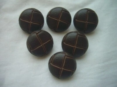 CHOCOLATE BROWN LEATHER EFFECT 20 mm FOOTBALL  BUTTONS x 6  FREE P&P - Image 1 of 3
