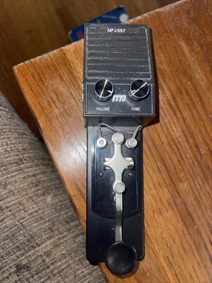 MFJ Enterprises Original MFJ-557 Deluxe Morse Code Practice Oscillator Works Goo - Image 1 of 4